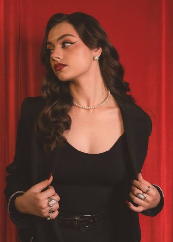 Полли, Г. Зарайск